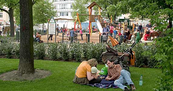 Schleidenplatz
